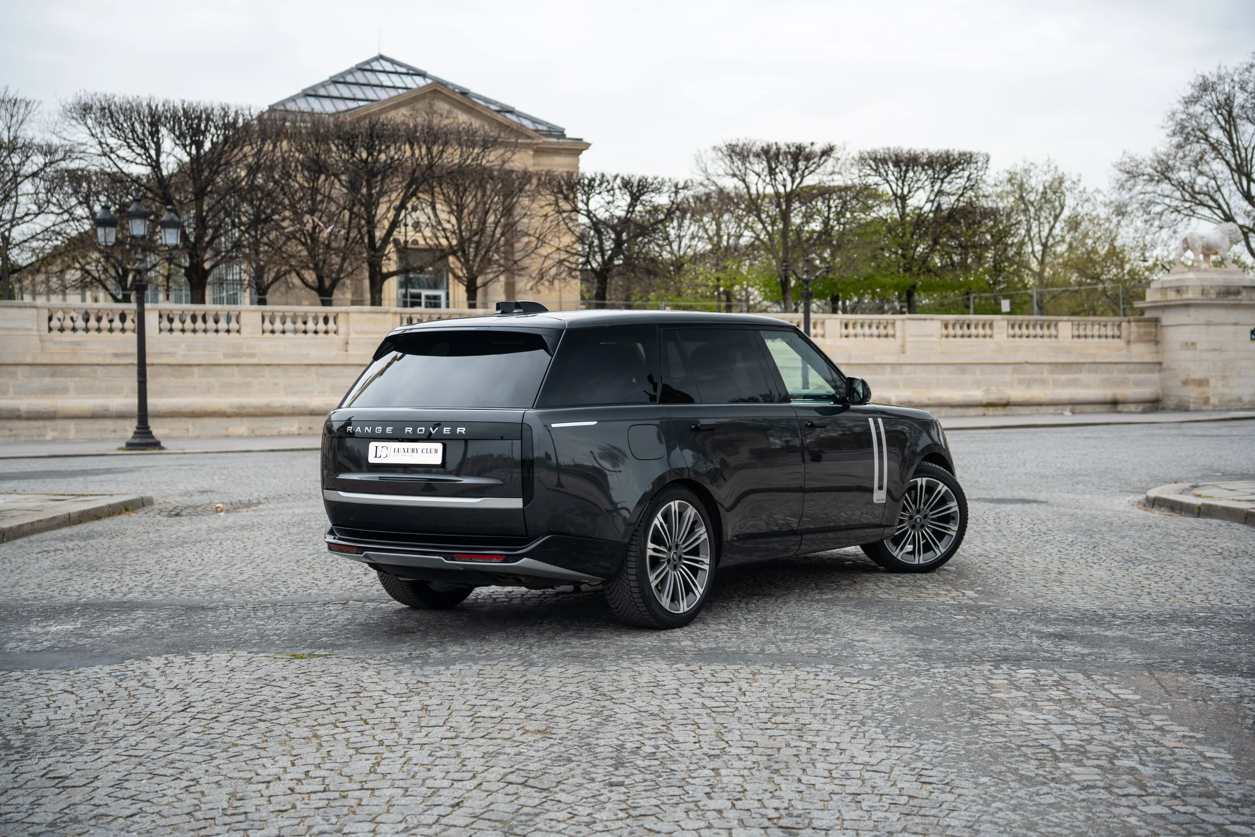 Range Rover LWB P530