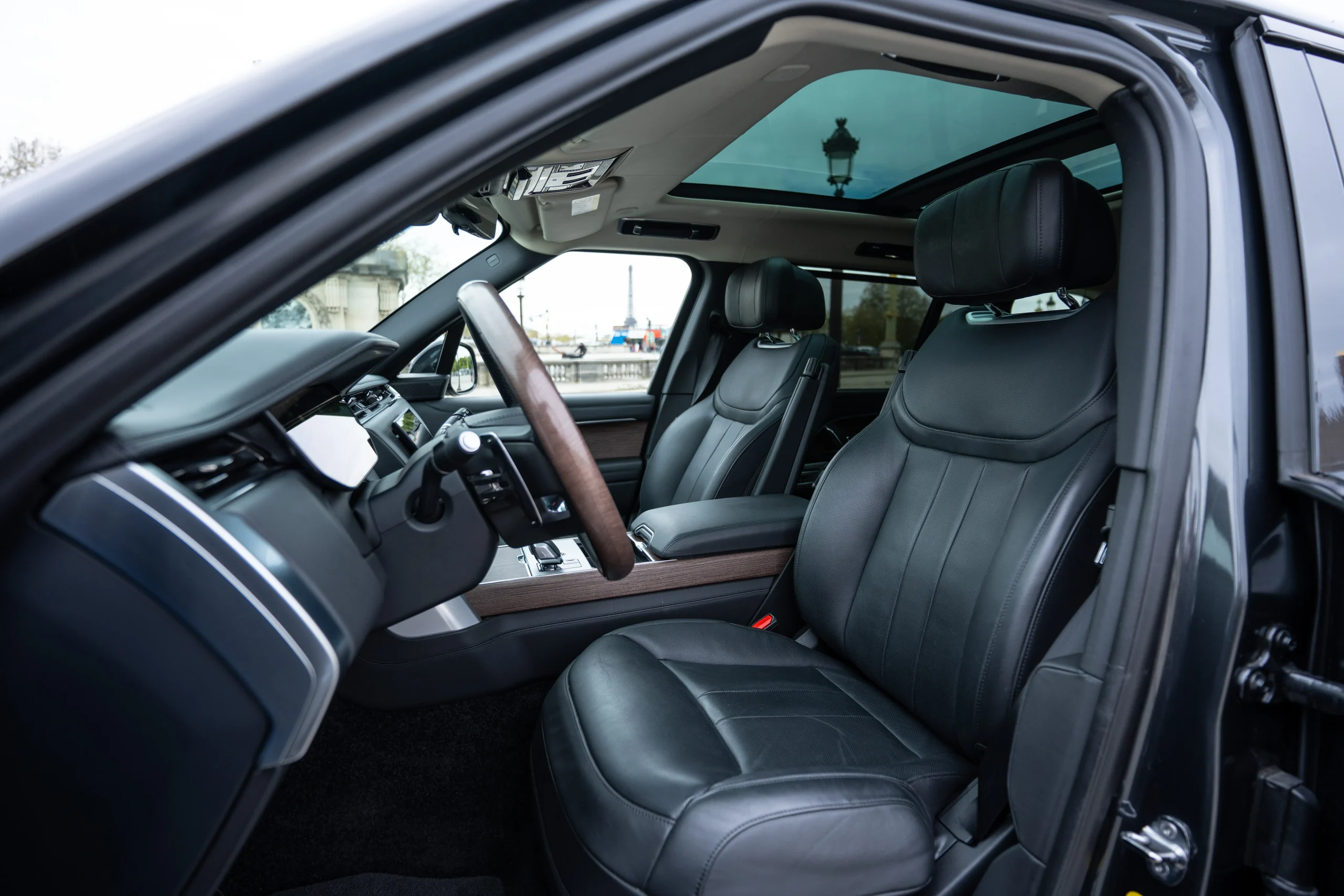 Range Rover LWB P530